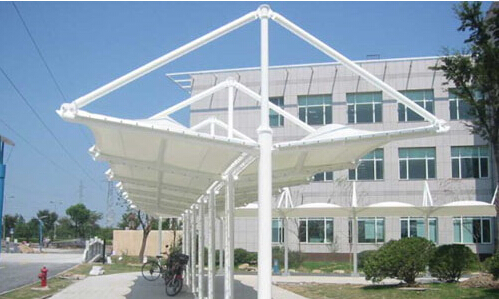 膜結(jié)構(gòu)車(chē)棚使用的膜材分類(lèi)